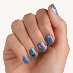Nail Art^essence call me QUEEN! nagelsticker -