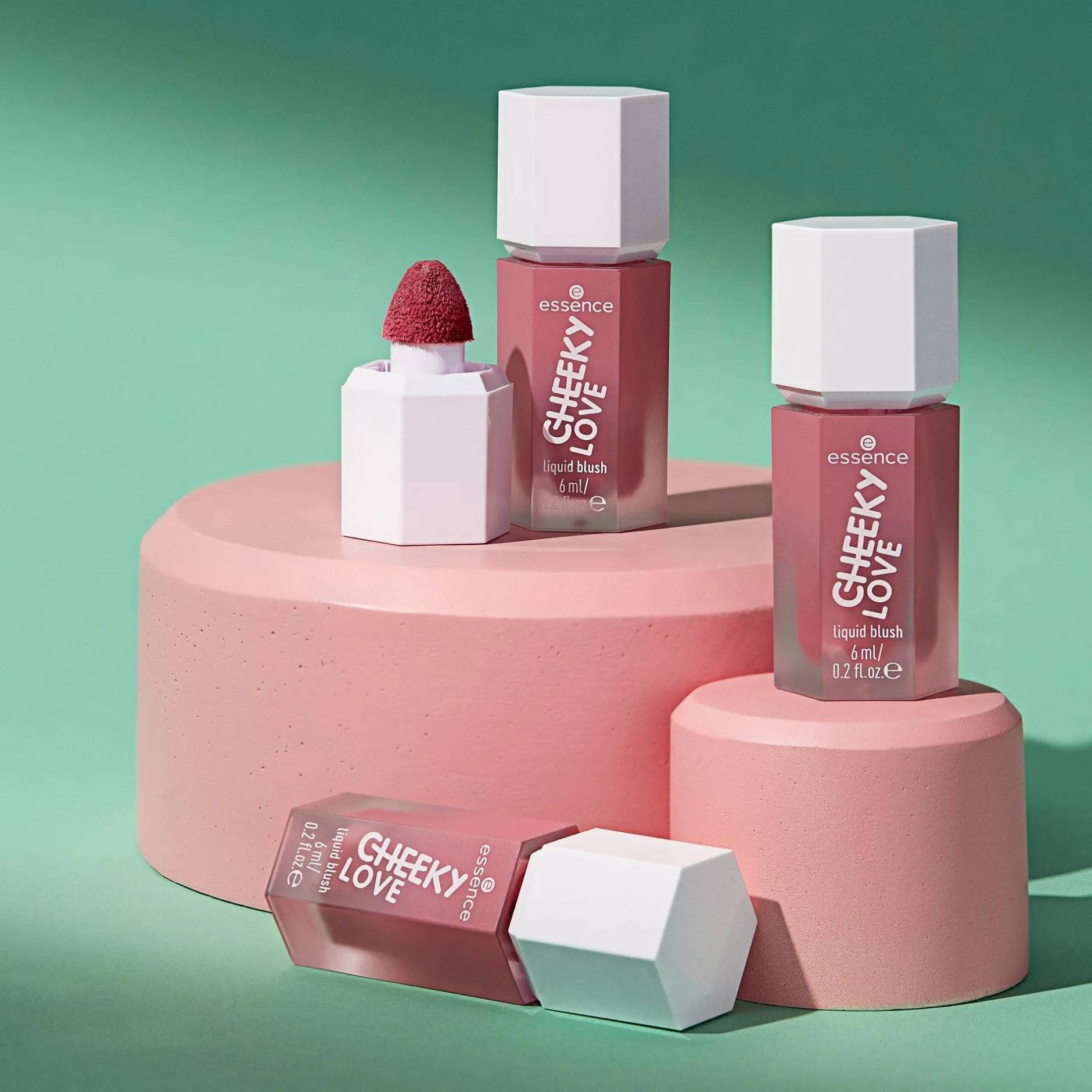 Blush^essence CHEEKY LOVE vloeibare blush