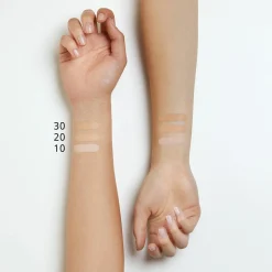 Concealer^essence COVERstick 20 - Matt Sand