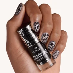 Top- En Basecoat^essence CRACKING magic nail top coat