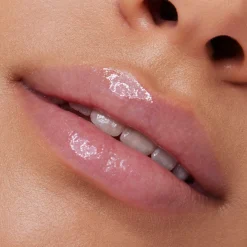 Lipverzorging^essence extreme care hydrating glossy lippenbalsem