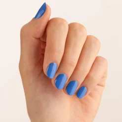 Nagellak^essence gel nail colour 51 - SOMEONE LIKE blue