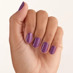 Nagellak^essence gel nail colour 54 - plum IT UP
