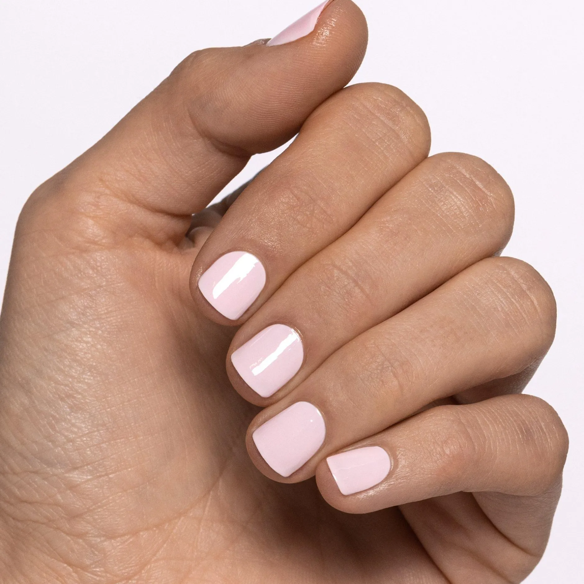 Nagellak^essence gel nail colour 70 - fairy FLOSS