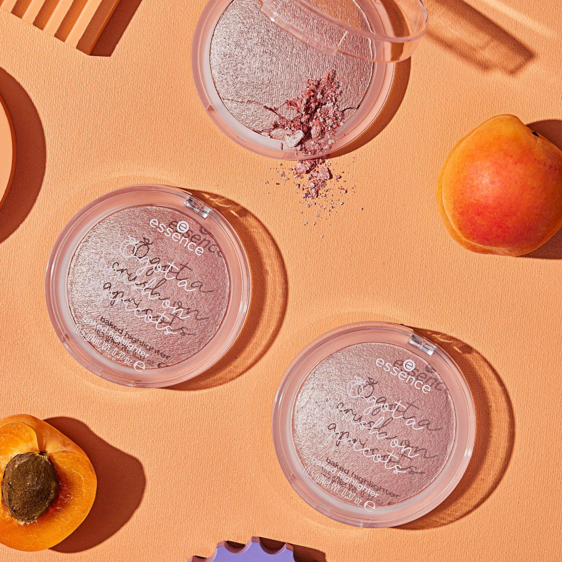 Highlighter^essence got a crush on apricots gebakken highlighter