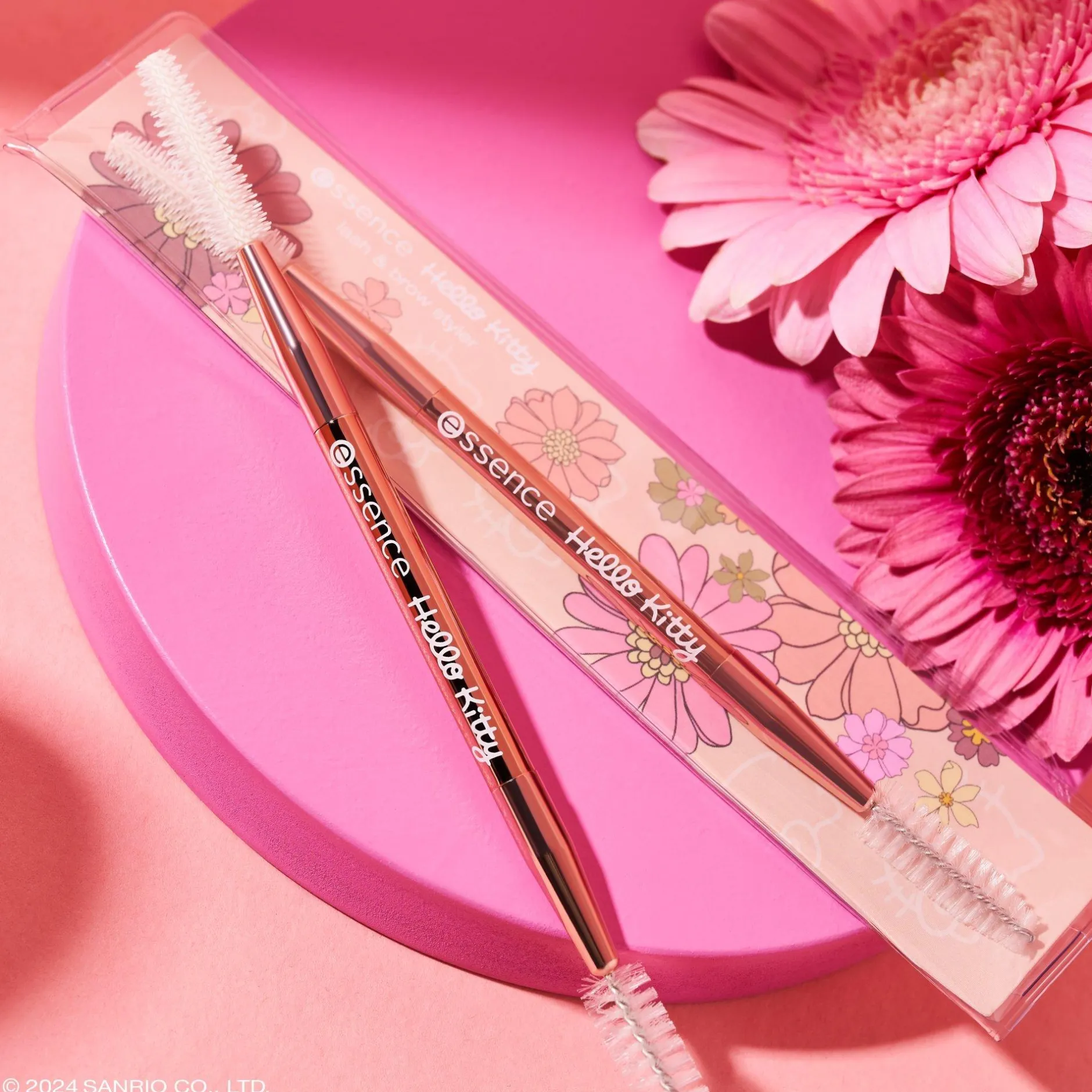 Accessoires^essence Hello Kitty styler voor wimpers en wenkbrauwen
