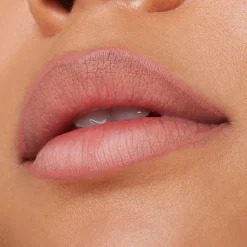 Lipliner^essence 8h MATTE comfort lipliner 03 - Soft Beige