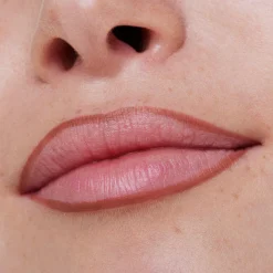 Lipliner^essence 8h MATTE comfort lipliner 01 - Cinnamon Spice