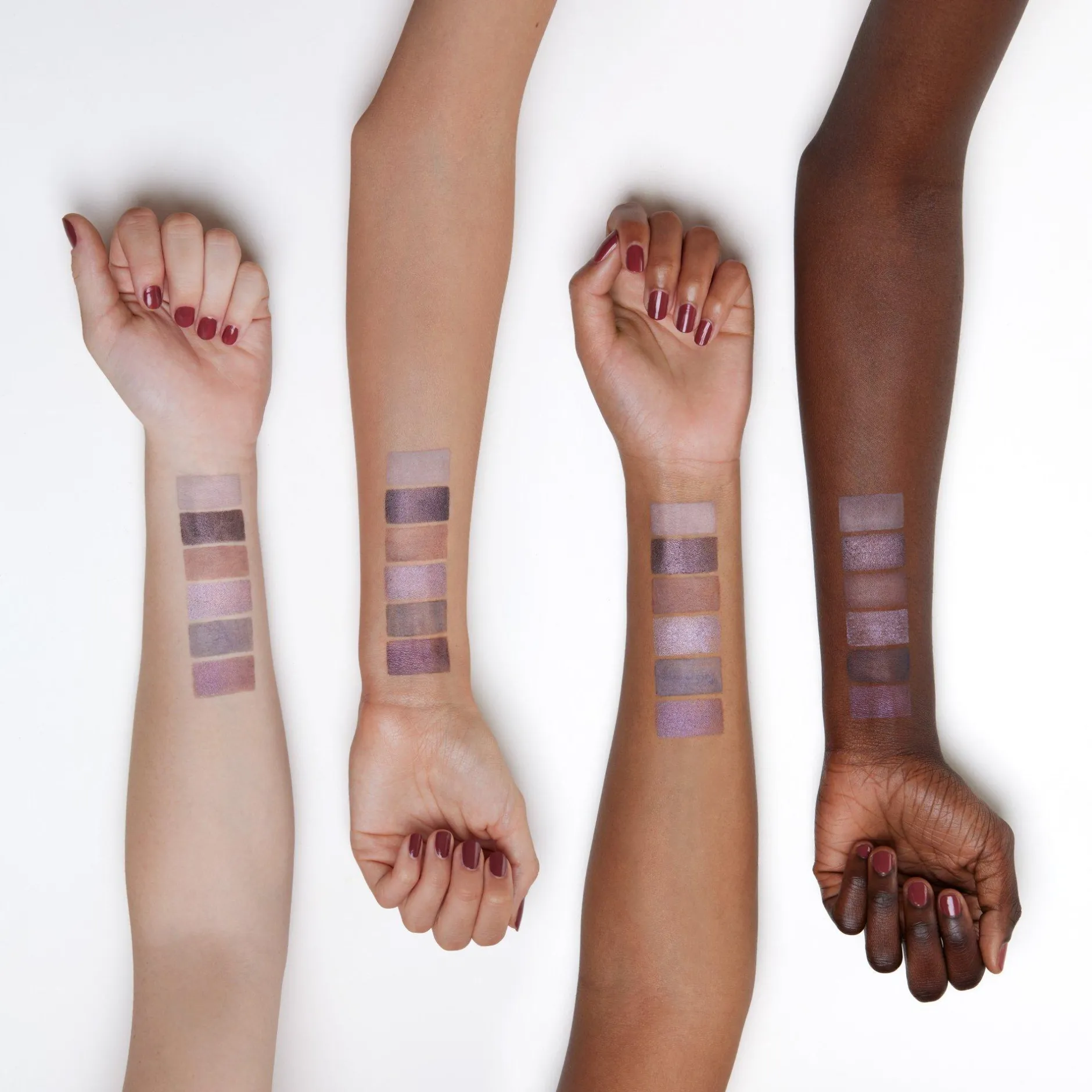 Oogschaduw^essence I like to MAUVE it, MAUVE it! oogschaduwpalet -