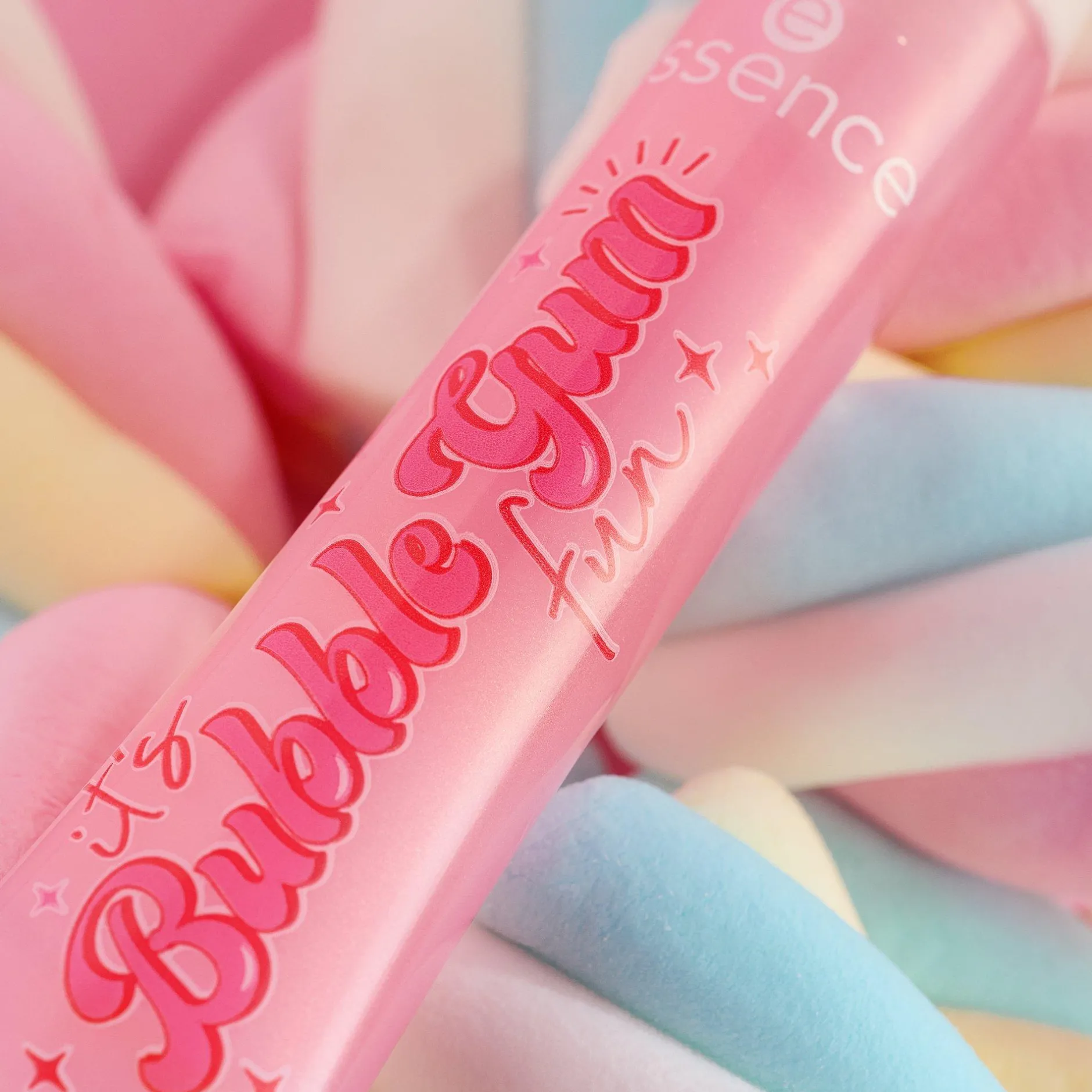 Lipgloss^essence it’s Bubble Gum fun glanzende lipgloss