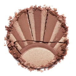Contouring En Bronzer|Highlighter^essence kissed by the light illuminating powder