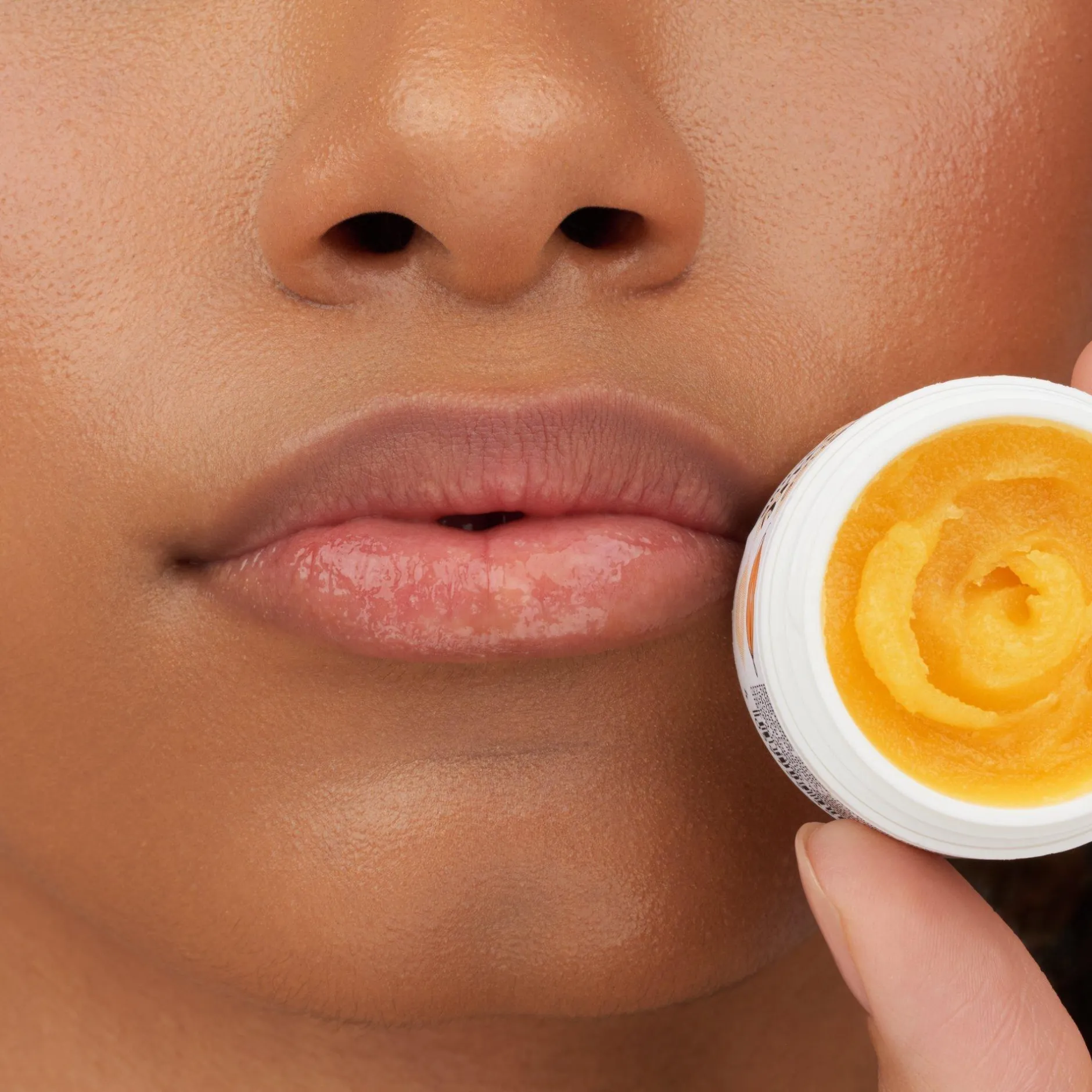Lipverzorging^essence lip care SUGAR SCRUB