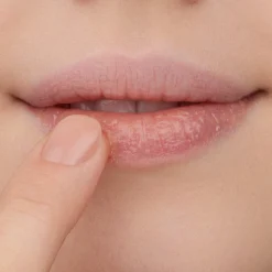 Lipverzorging^essence lip care SUGAR SCRUB