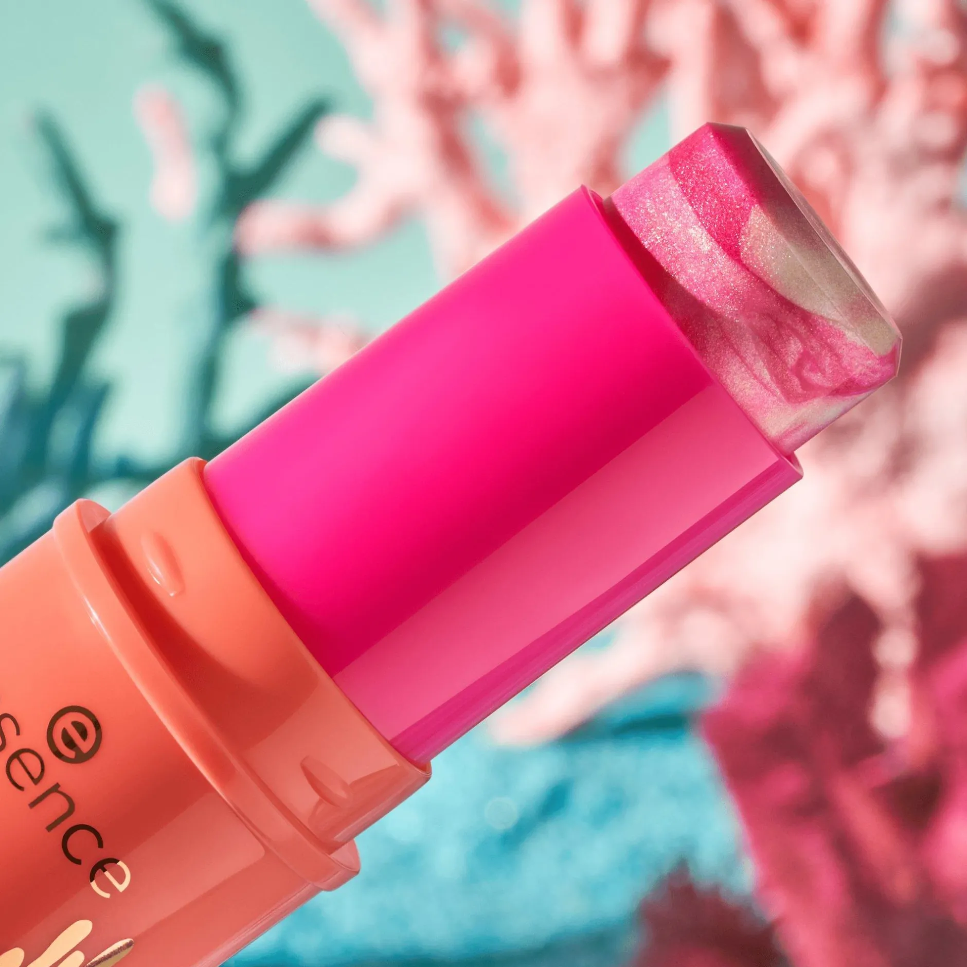 Blush^essence live LIFE in CORAL blushlighter stick