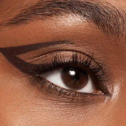 Eyeliner En Oogpotloden^essence LONG-LASTING oogpotlood 01 - black fever