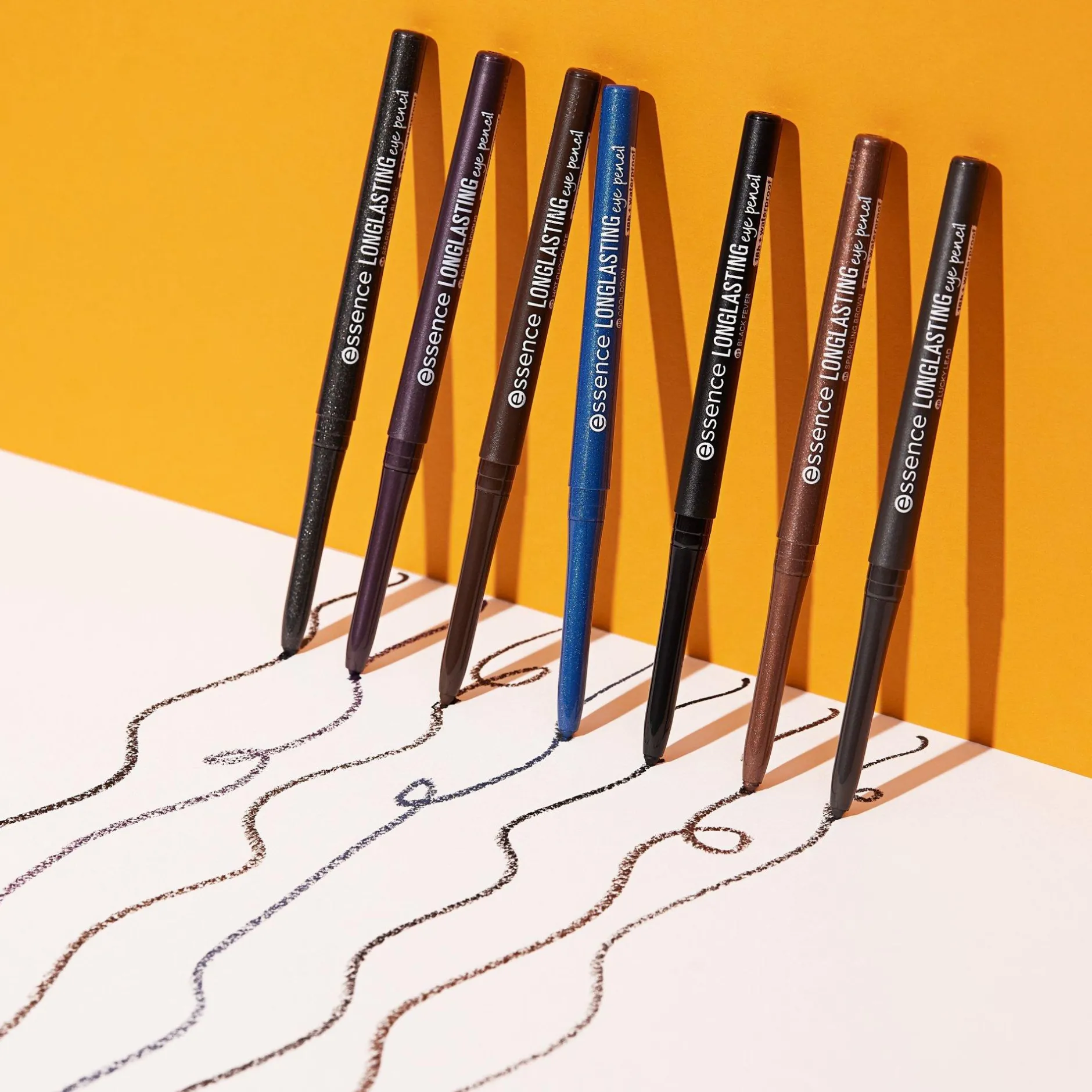 Eyeliner En Oogpotloden^essence LONG-LASTING oogpotlood 35 - sparkling brown