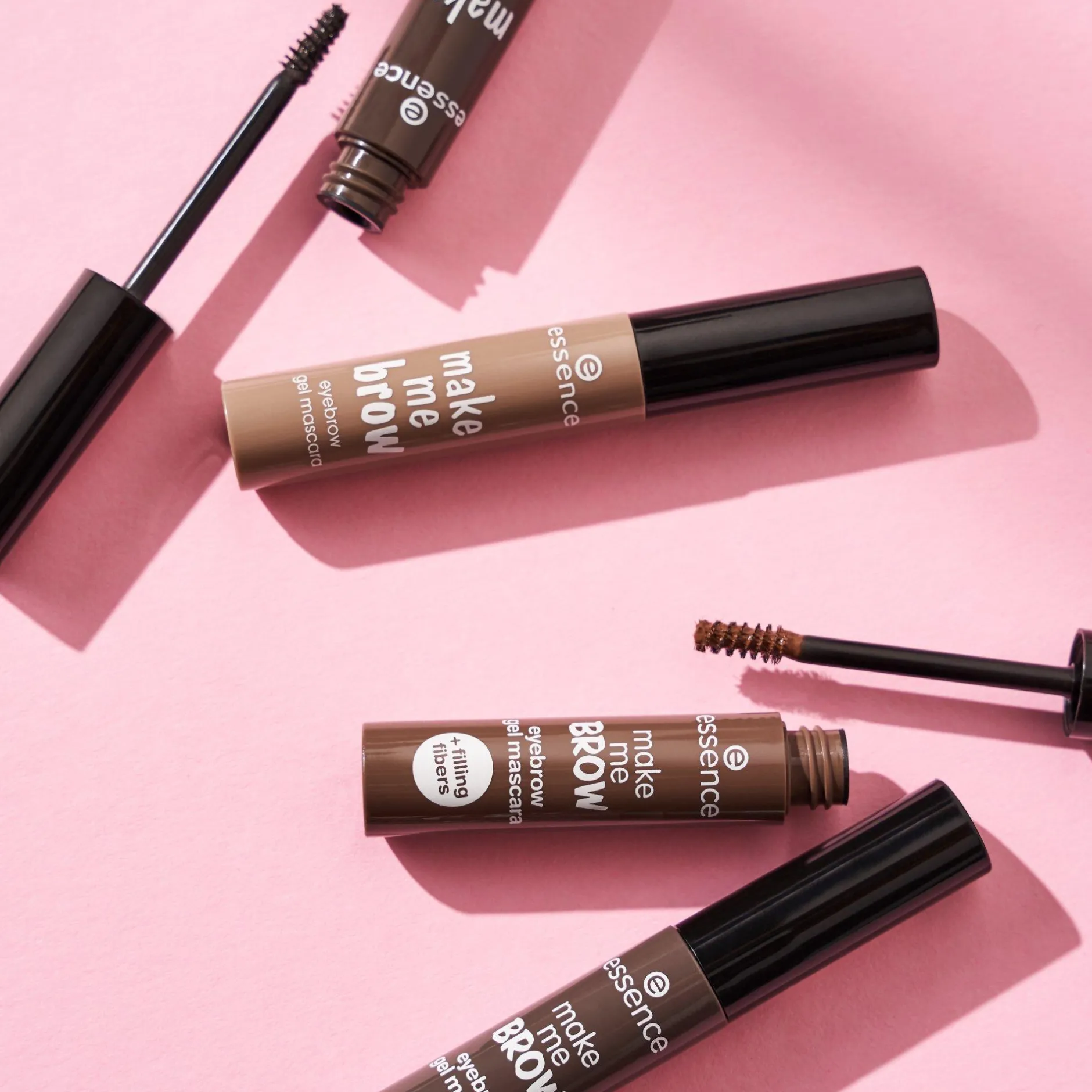 Wenkbrauwen^essence make me BROW wenkbrauw gel mascara 02 - browny brows
