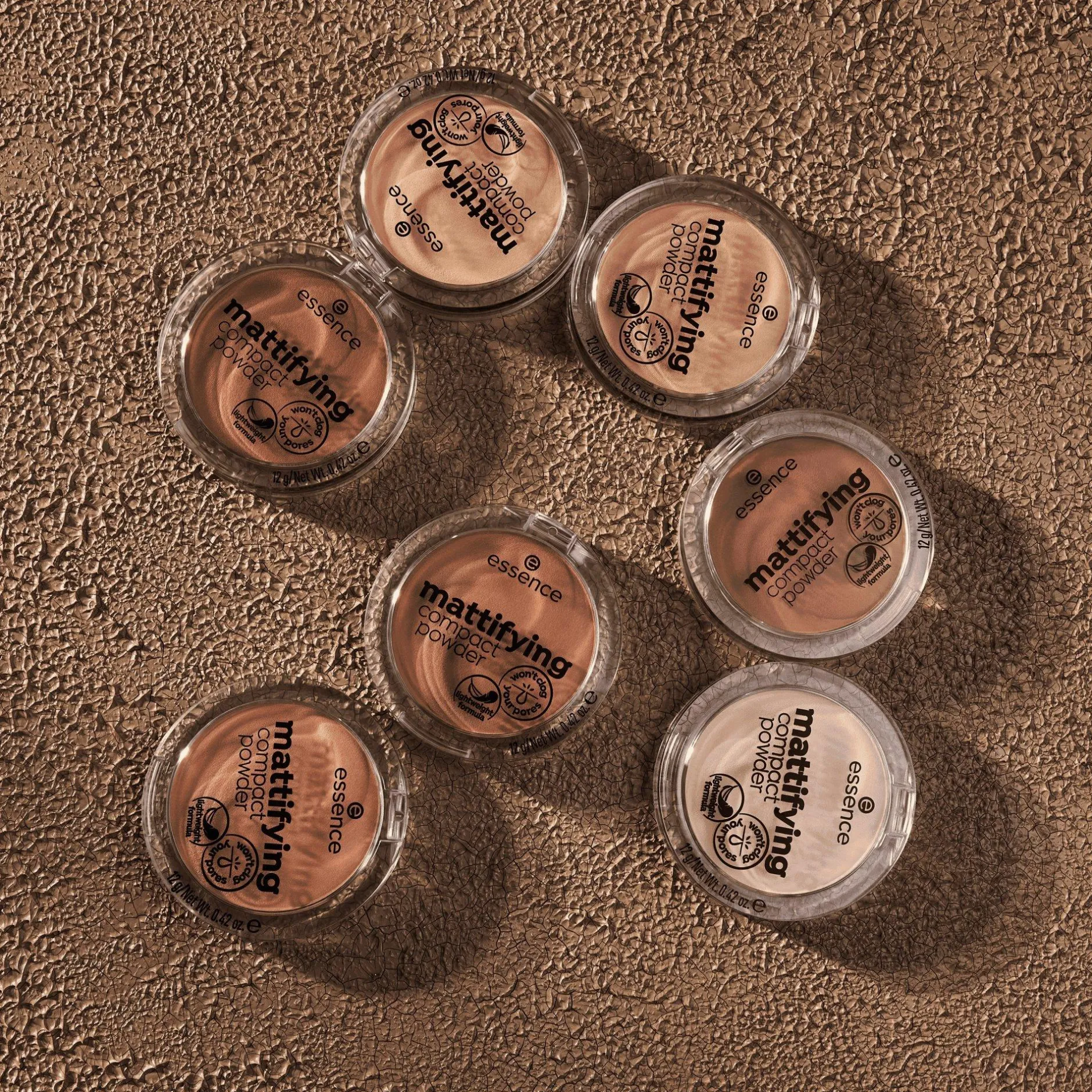 Poeder^essence Matterende compactpoeder. 30 - medium beige