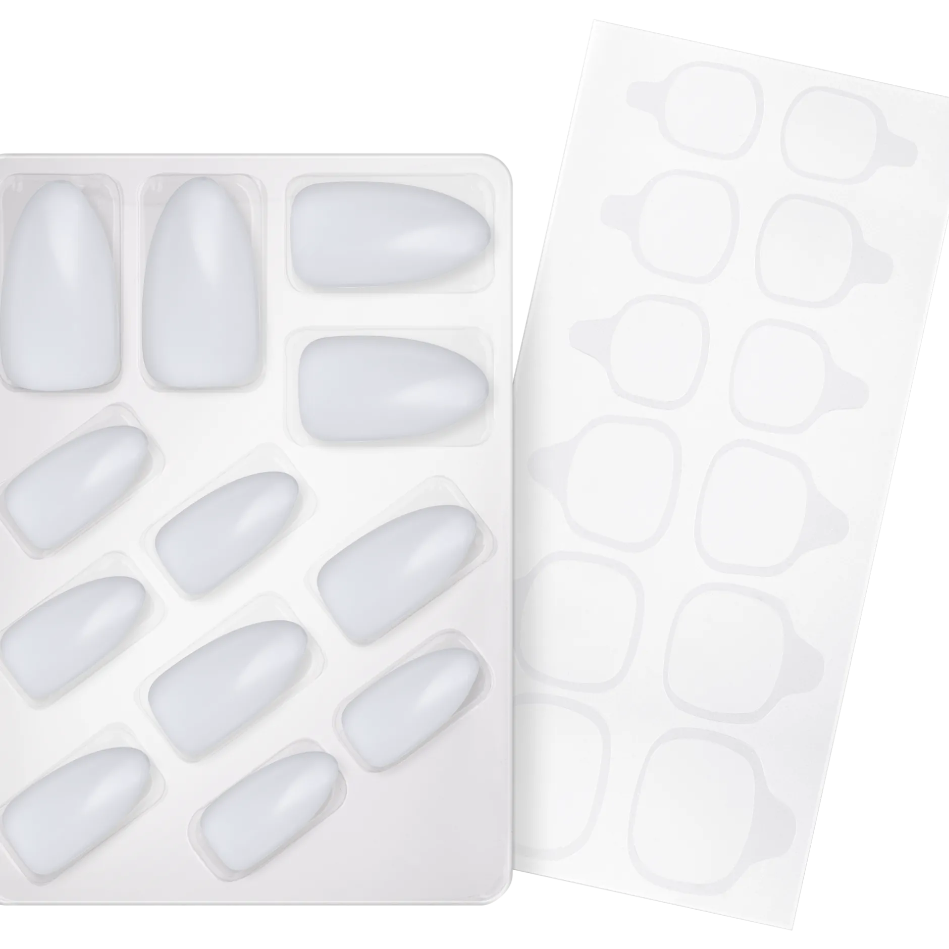 Nail Art^essence nagels in stijl 15 - KEEP IT BASIC