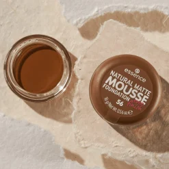 Foundation^essence NATUURLIJKE MATTE MOUSSE FOUNDATION 56 -