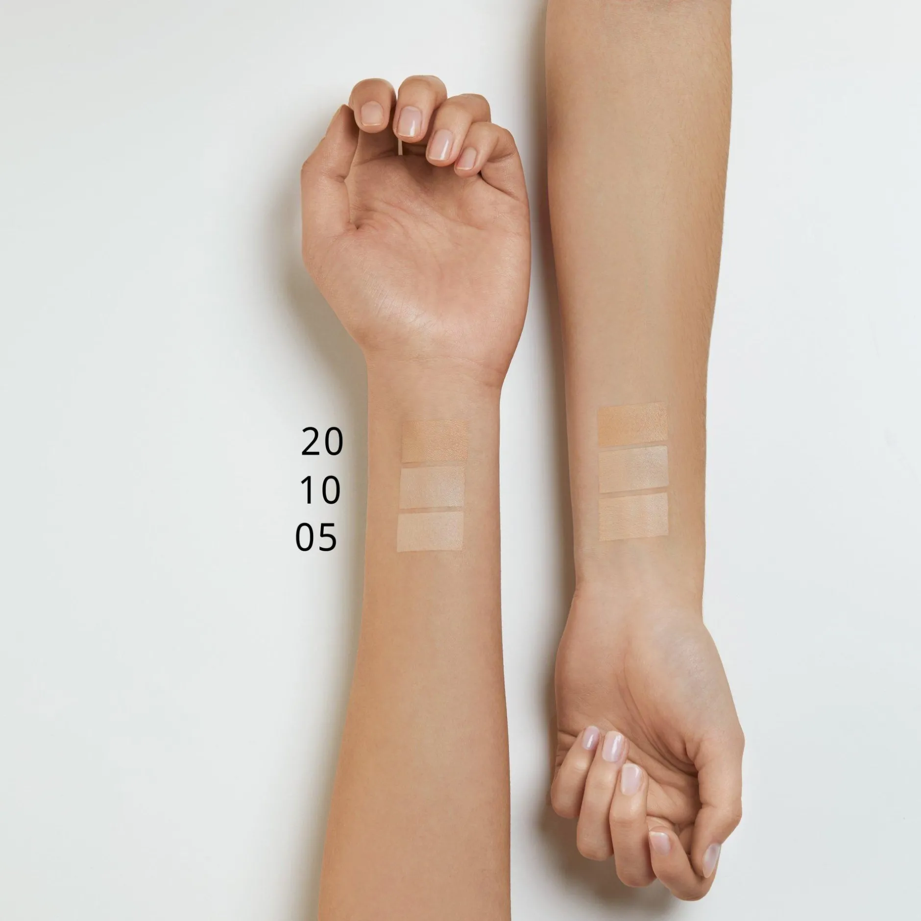Concealer^essence Skin Lovin’ SENSITIVE CONCEALER 10 - Light