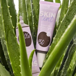 Foundation^essence SKIN tint 150 -