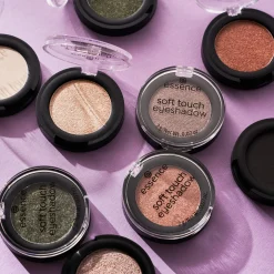 Oogschaduw^essence soft touch eyeshadow 05 - Secret Woods